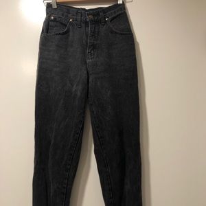 The Limited Black Highwaisted Jeans
